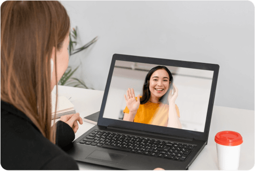 Parents and students getting answers about online tutoring